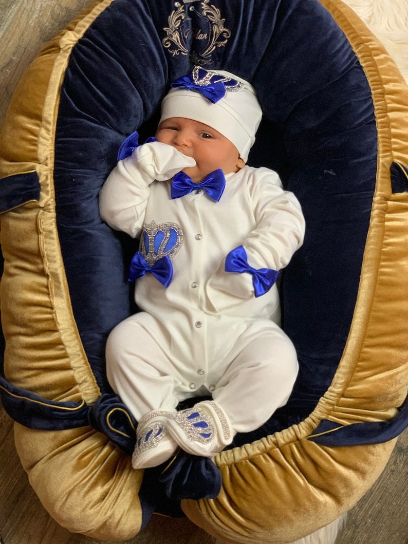 طقم ملابس للأولاد حديثي الولاد - مراجعة Baby Products Kit Set وسعره